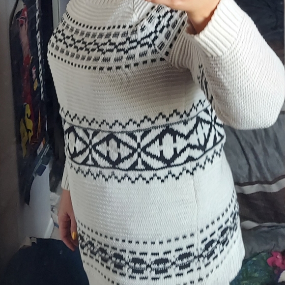 🛑Sweater🛑 - Picture 6 of 7